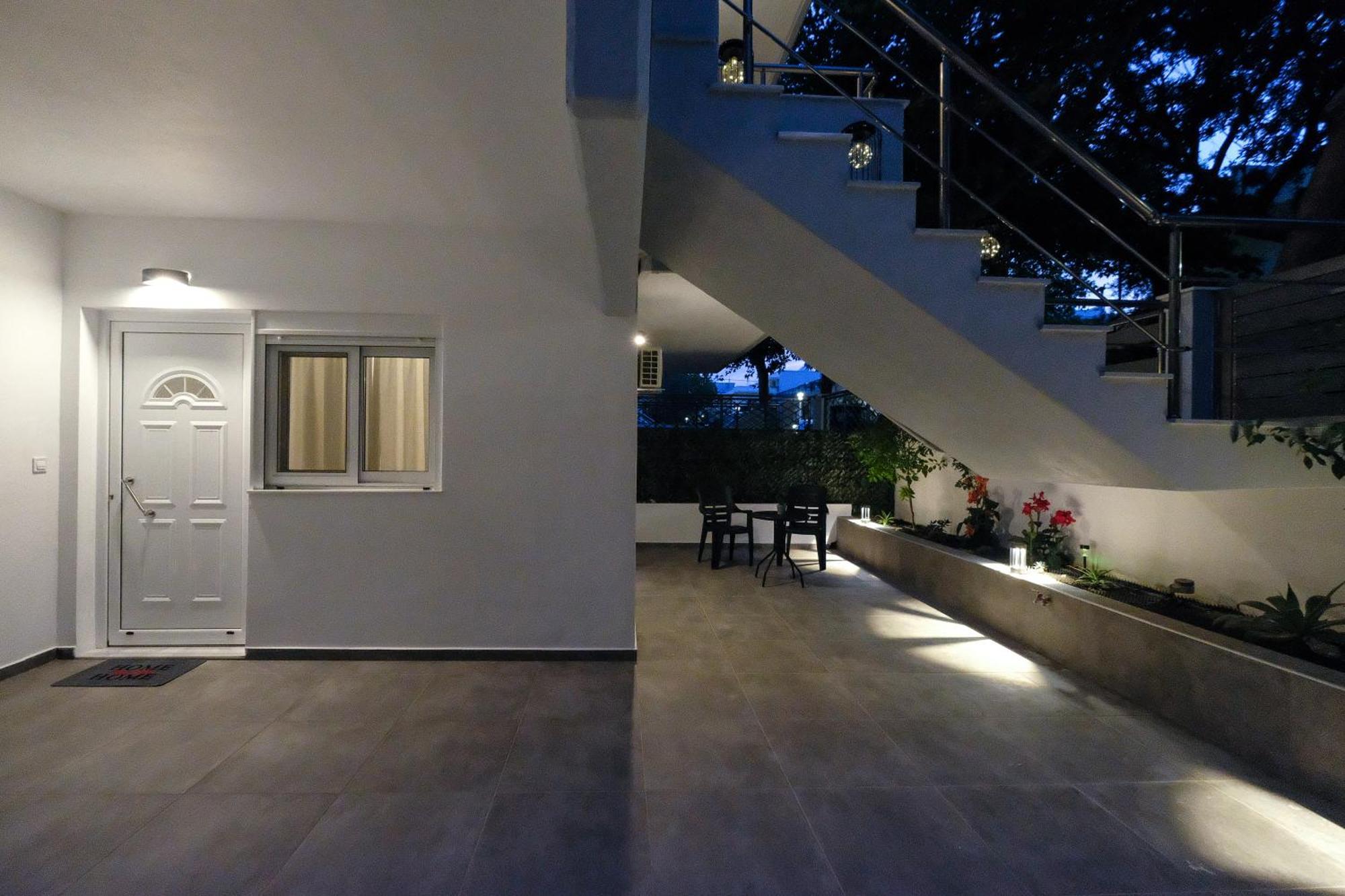 Rhodes Retreat: Modern Comfort In Serene Luxury Rhodes City Esterno foto