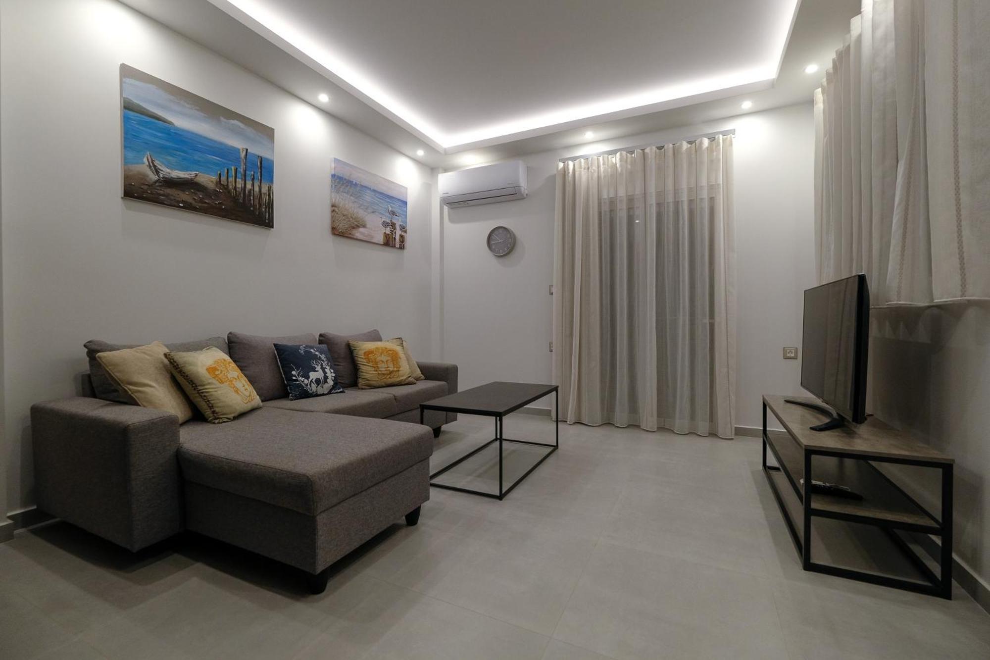 Rhodes Retreat: Modern Comfort In Serene Luxury Rhodes City Esterno foto